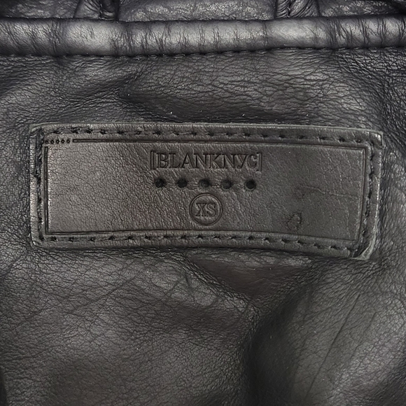 Blank NYC Love and Leave Faux Leather Jacket with Floral Print XS - Picture 14 of 15